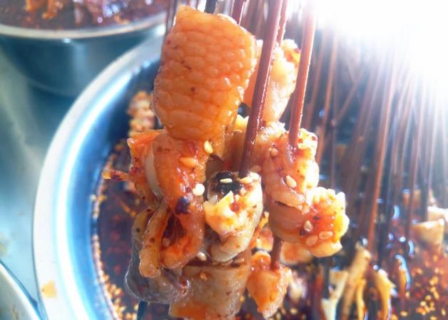 四川特色小吃,看起來很有油吃起來很香 四川特色小吃,看起來很有油吃起來很香