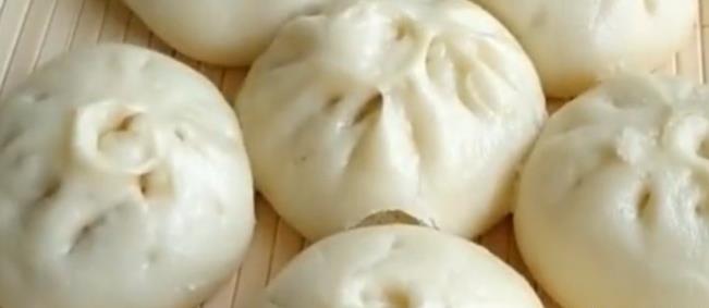 香菇肉餡包子的做法,蓬松暄軟,吃著太香了 香菇肉餡包子的做法,蓬松暄軟,吃著太香了