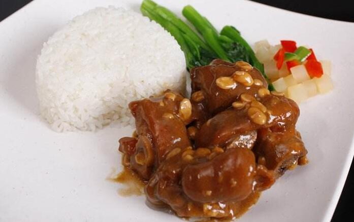 20190722113048632007.jpg 豬腳飯1.jpg