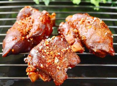 適合一個人賣的小吃攤，哪里可以學習烤豬蹄技術？