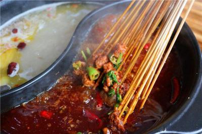 餐飲小吃培訓創業，哪里可以學習串串香技術培訓？