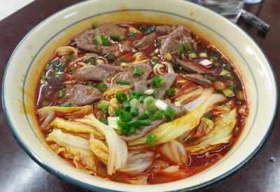 哪有培訓(xùn)面食技術(shù)培訓(xùn)班？面食技術(shù)培訓(xùn)費(fèi)用解析