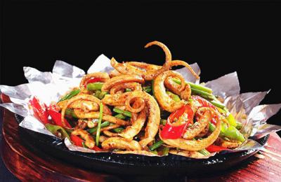 鐵板魷魚技術培訓哪里學？ 鐵板魷魚技術培訓哪里學？